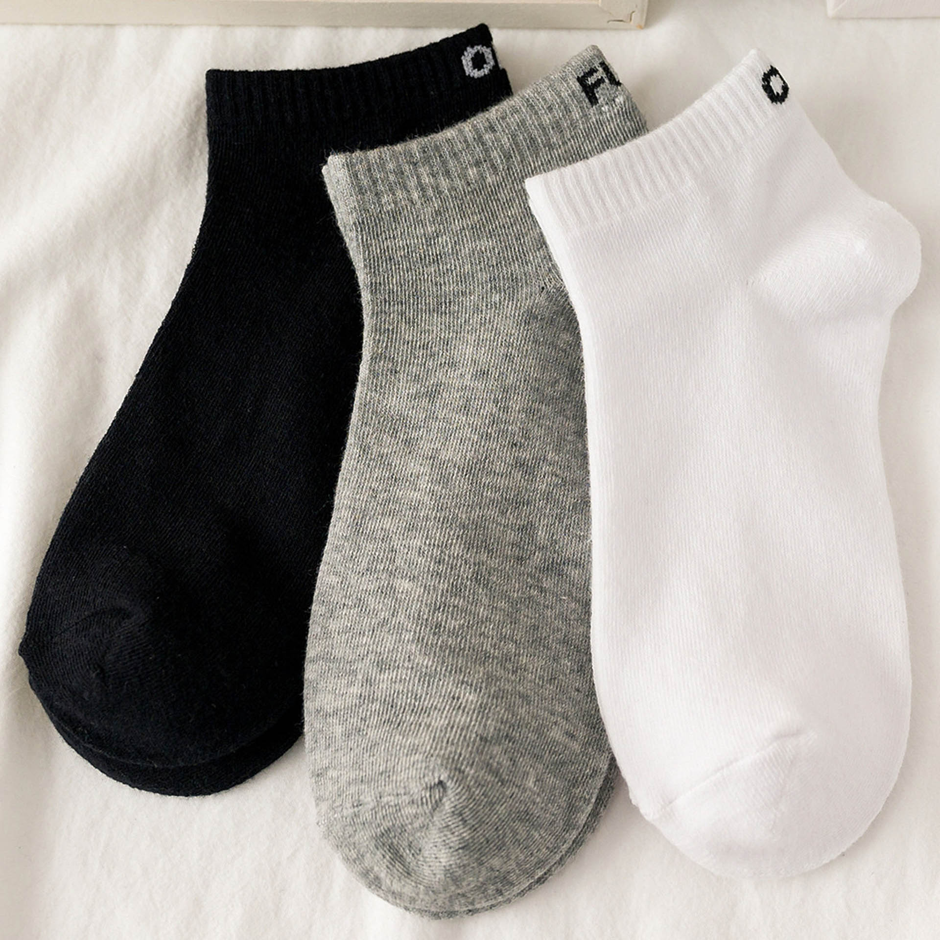 10/30 Par Męskich Cienkich Odd – Ankle Sock Low Cut recenzja i cena