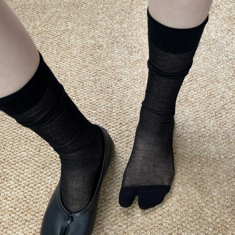 Białe skarpetki z rozdzielonym – Toe Sock Split recenzja i cena
