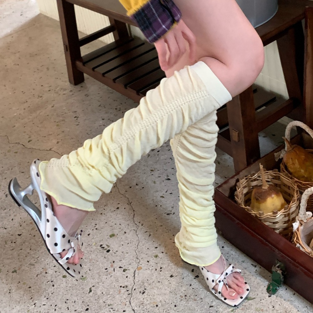Różowe falbankowe, luźne ociep – Boot Sock Slouchy recenzja i cena