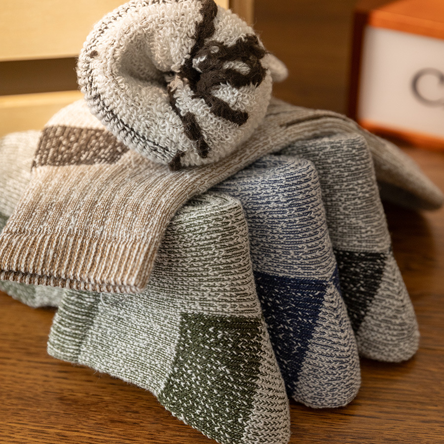 Skarpety z wełny merynosów Gru – Wool Hiking Sock recenzja i cena