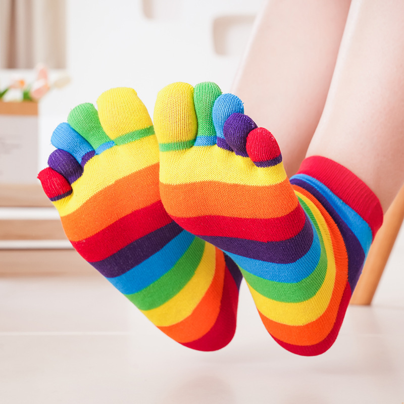 Damskie skarpetki z tęczowymi  – Toe Sock Split recenzja i cena