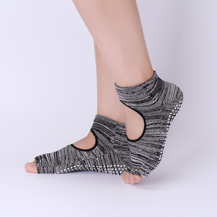 Antypoślizgowe skarpety do jog – Grip Sock Yoga recenzja i cena