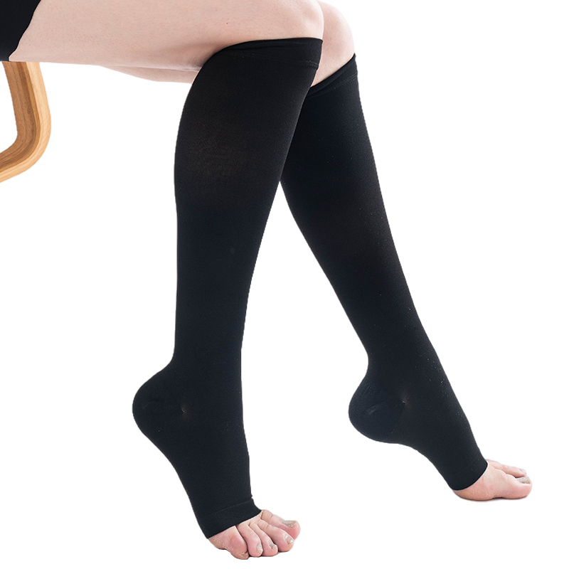 Skarpety sportowe do biegania  – Compression Sleeve Calf recenzja i cena
